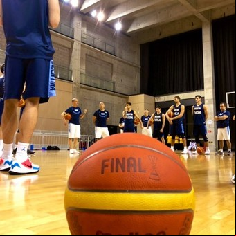 Mundial de básquet: tranquilidad y una pelota muy especial en el entrenamiento de la Selección