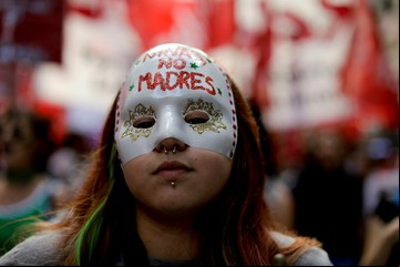 Aborto legal: niñas débiles para decidir, niñas fuertes para soportar