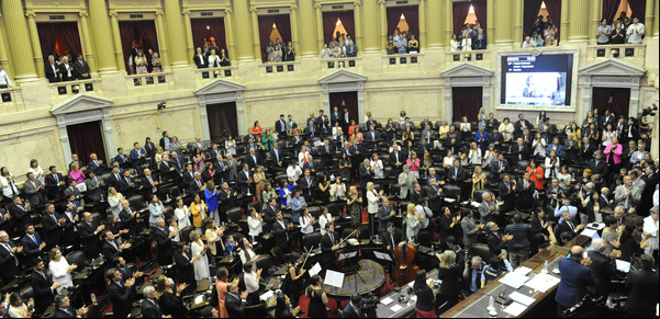 Juraron los 130 diputados electos en octubre y designaron a Sergio Massa como presidente de la Cámara