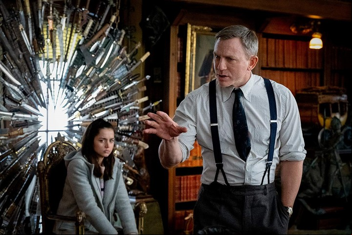 Daniel Craig, como el investigador Benoit Blanc, en la primera de "Entre navajas y secretos".