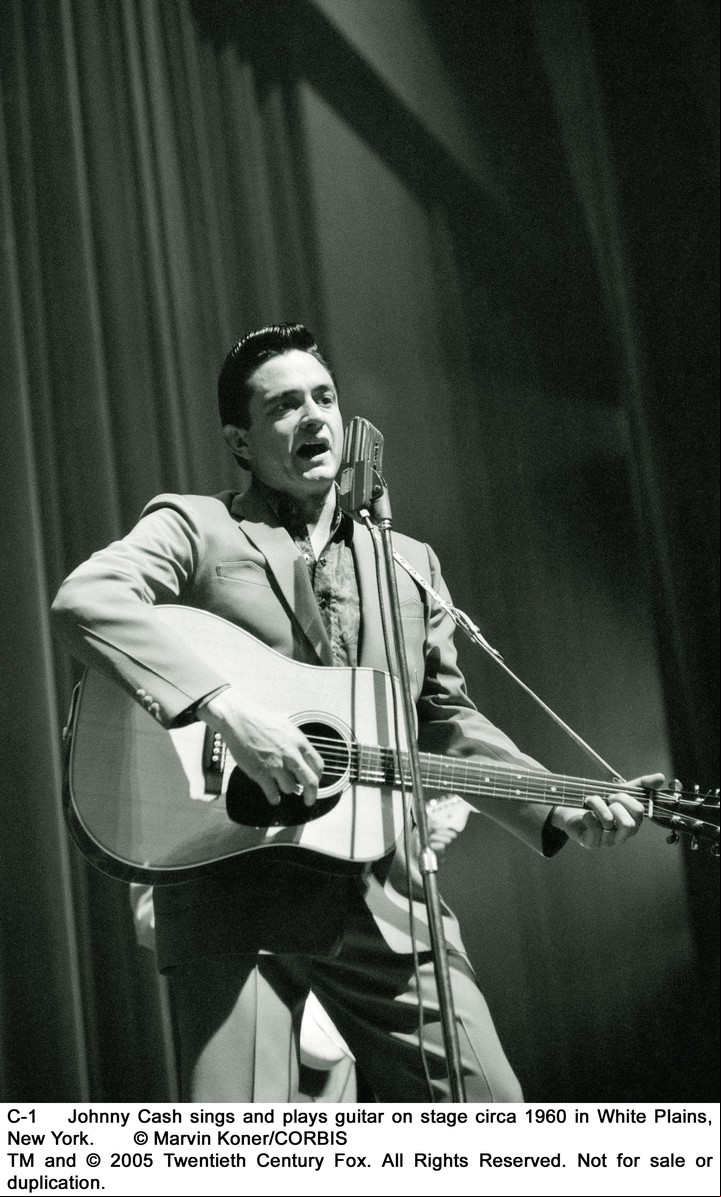 En su libro, Johnny Cash se pregunta por los orígenes y el presente del folk.