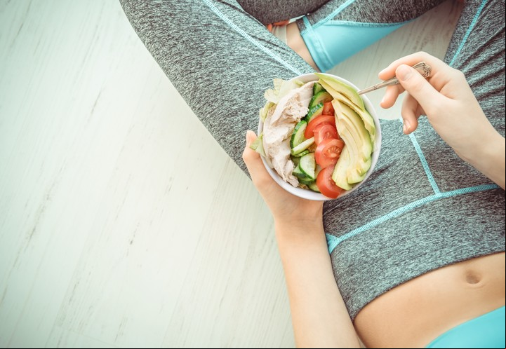 Alimentación saludable, práctica regular de ejercicio y no fumar reducen el riesgo para los riñones.