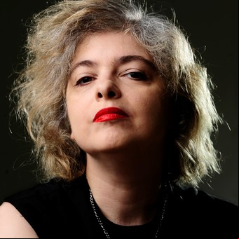Mariana Enríquez: "Vivir con miedo a las crisis ayuda a escribir terror"