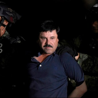 Qué hace Joaquín "El Chapo" Guzmán las 23 horas por día que pasa encerrado en su celda
