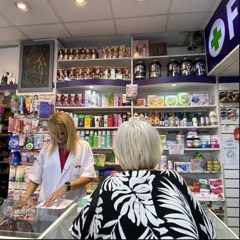 Se acabó la foto de la receta por WhatsApp: por qué y qué hay que llevar desde ahora a la farmacia