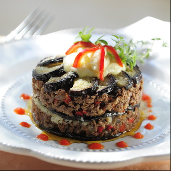Milhojas de berenjena y carne picada