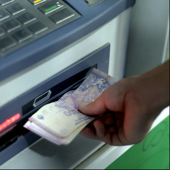 Cajeros automáticos: en qué días y horarios hay que evitarlos y cuándo conviene más ir