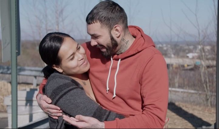 "No había nadie allí, solo yo, Monae, la madre de Monae, el padrino de Monae", recordó Adriel.