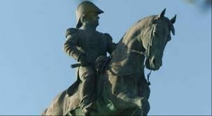 Monumento al general José María Paz en Córdoba. / Archivo