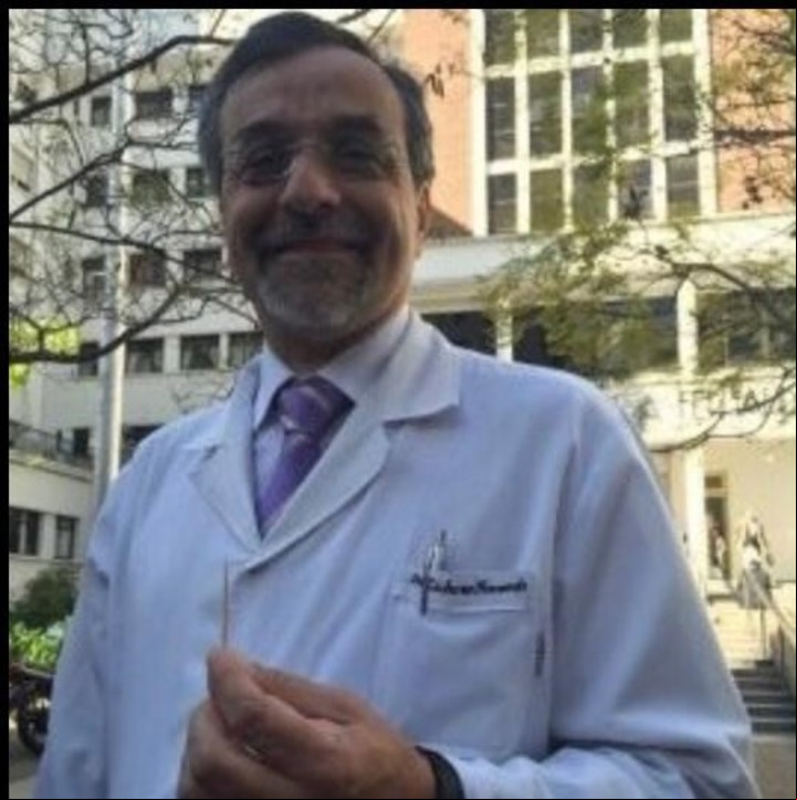 Hospital Fernández. Cichero, la semana posterior a sacarle un escarbadientes del corazón de un paciente, en 2015.