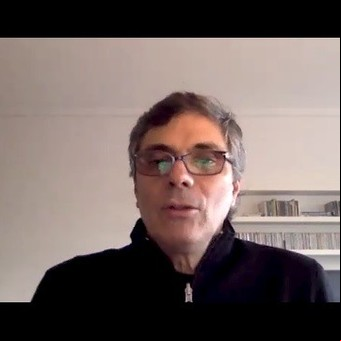 Alejandro Borensztein inauguró los Diálogos Clarín: recuerdos de Tato y la escritura como lección