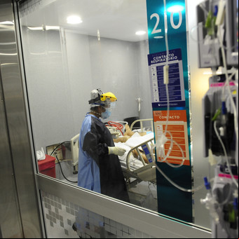 El derecho al último adiós: los enfermos críticos de coronavirus podrán recibir la visita de un ser querido