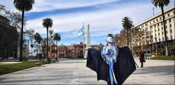 Cuando nace la Escarapela argentina: historia de un símbolo tradicional en el país
