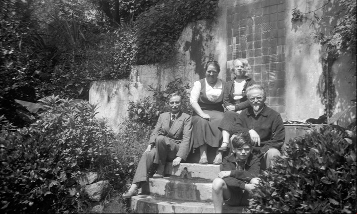 Trotsky en México junto a Alfred Rosmer, Marguerite Rosmer, Natalia Sedova (su segunda esposa). Foto AFP