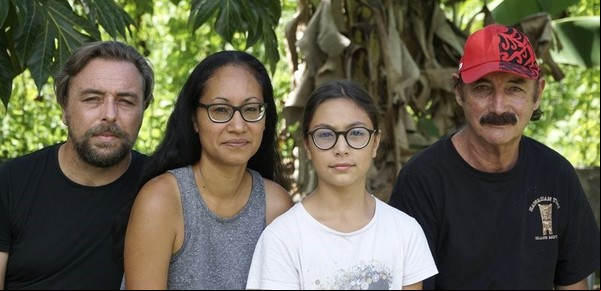 Varados entre Tahiti y la Isla de Pascua por el coronavirus: historias de gente atrapada por la pandemia lejos de casa
