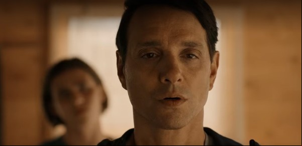 Ralph Macchio tira las últimas patadas en Cobra Kai y hace una confesión: "Nunca me metí en una pelea de verdad"