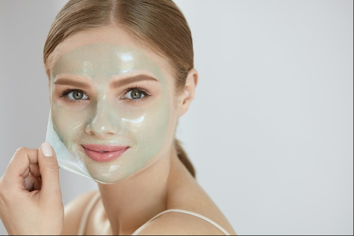 Mascarillas exfoliantes e hidratantes se suelen hacer con la nuez moscada./ Foto Shutterstock.