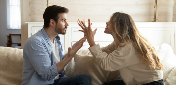 Cuáles son los tres hábitos tóxicos que hay que evitar durante las discusiones de pareja