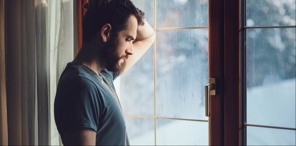 ¿Nos conocemos? ¿Cómo nos ven los demás, el mundo externo? Cuando la bajo estima es peligrosa./ Shutterstock.
