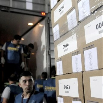 Una nueva encuesta midió a 10 políticos top en el Conurbano: a un oficialista y un opositor les fue muy mal