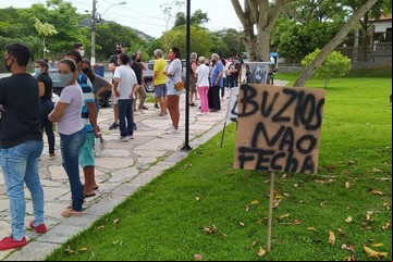 Coronavirus: la Justicia suspendió el desalojo de turistas en Buzios y hay festejos en las calles