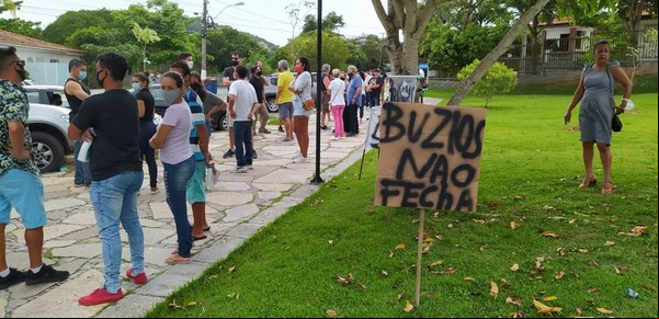 Coronavirus: la Justicia suspendió el desalojo de turistas en Buzios y hay festejos en las calles