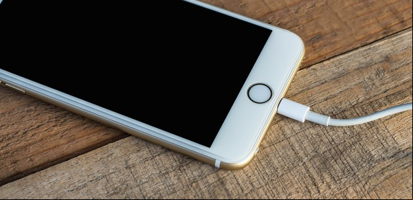 Revelan detalles del próximo y revolucionario cargador del iPhone