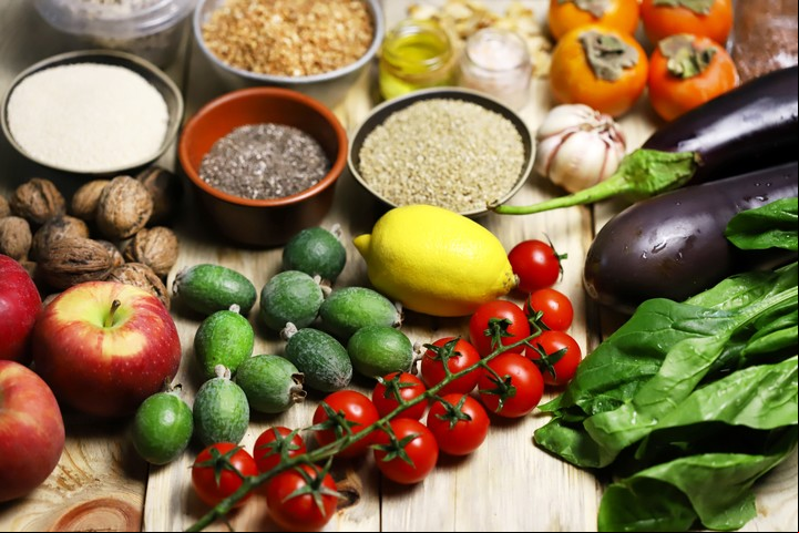 Asocian a la dieta MIND con efectos neuroprotectores. Foto Shutterstock.