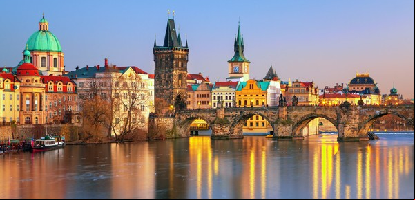 Praga: 8 imperdibles tras los pasos de Kafka