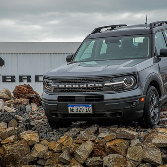 Cambios al impuesto al lujo en autos: Ford picó en punta y bajó precios hasta 20 millones de pesos
