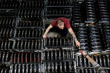 La producción de bitcoins ya consume más energía anual que toda la Argentina