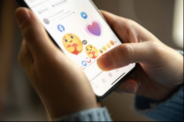 WhatsApp lanza nuevos emojis: cuántos son y cómo activarlos