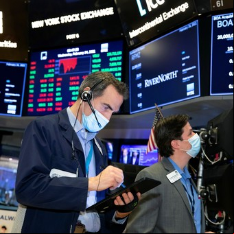 Cómo comprar tokens de acciones de Tesla, Amazon, Apple y Google en Argentina