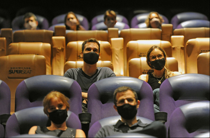 Con el crédito de Previaje se pueden pagar entradas de cine y de teatro, entre otras salidas. Foto: Enrique García Medina.