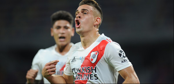 Santos Borré saltó del pase caído a Gremio al nuevo interés de Lazio