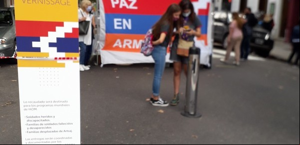 Una feria solidaria sacudió el barrio de Palermo, corazón de la comunidad armenia