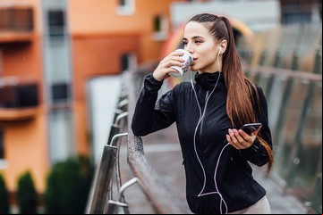 Por qué deberías tomar un café fuerte antes de hacer ejercicio