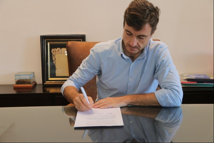 El intendente de Morón, Lucas Ghi, espera que en el Concejo Deliberante aprueben cuanto antes un proyecto de tolerancia cero del alcohol al volante.