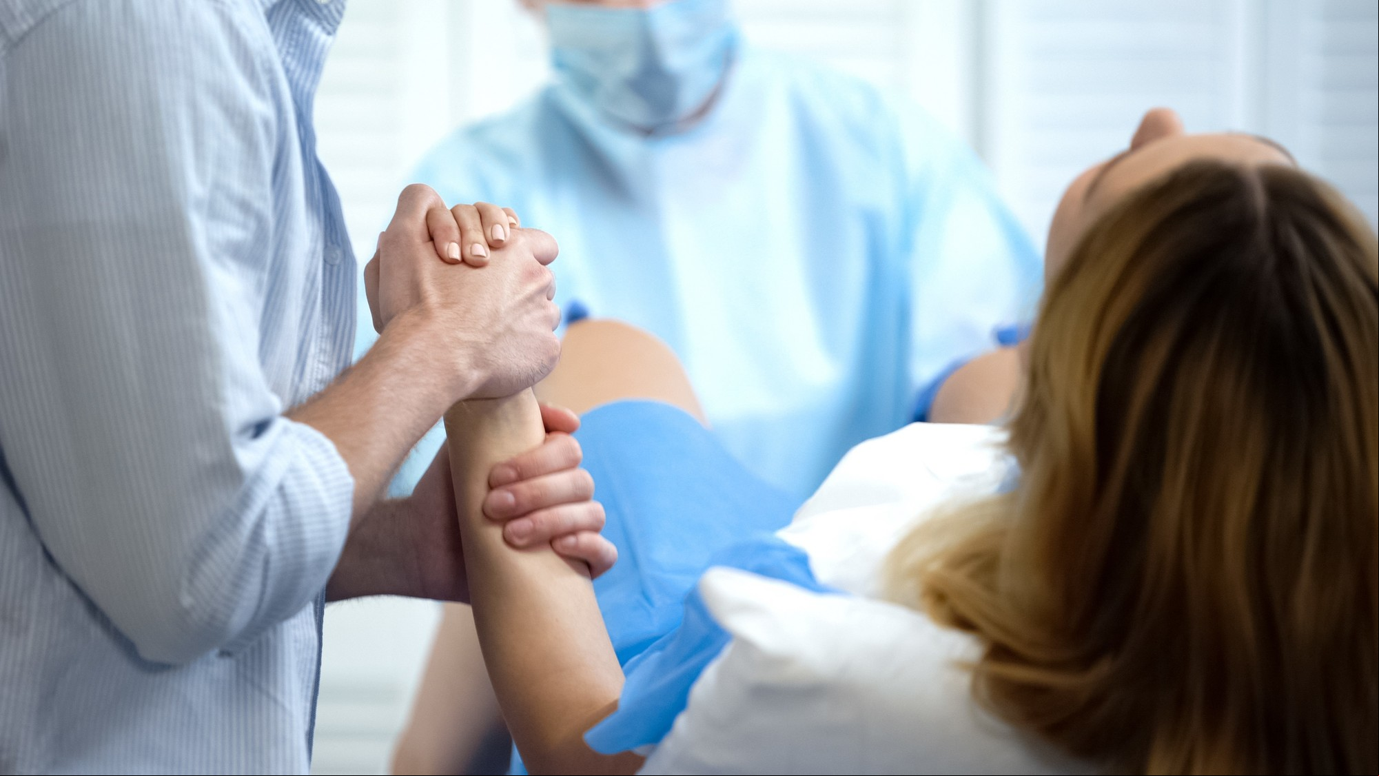 Luego del parto, los ejercicios de Kegel ayudan a fortalecer el suelo pélvico. Foto: Shutterstock.