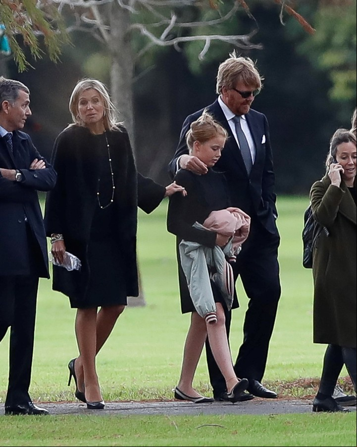 La familia real holandesa, durante el entierro EN 2017 de Jorge Zorreguieta. Foto:; EFE