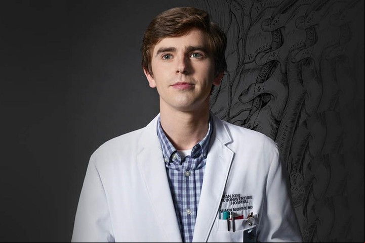 Dr. Shaun Murphy protagoniza The Good Doctor, uno de los éxitos mundiales en plena pandemia.