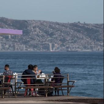 Chile abre fronteras para el turismo: quiénes podrán ingresar y qué trámites hay que hacer antes de viajar