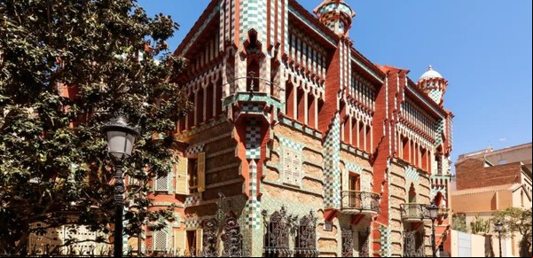 Oportunidad única: una noche en Casa Vicens, primera obra de Gaudí, por un euro