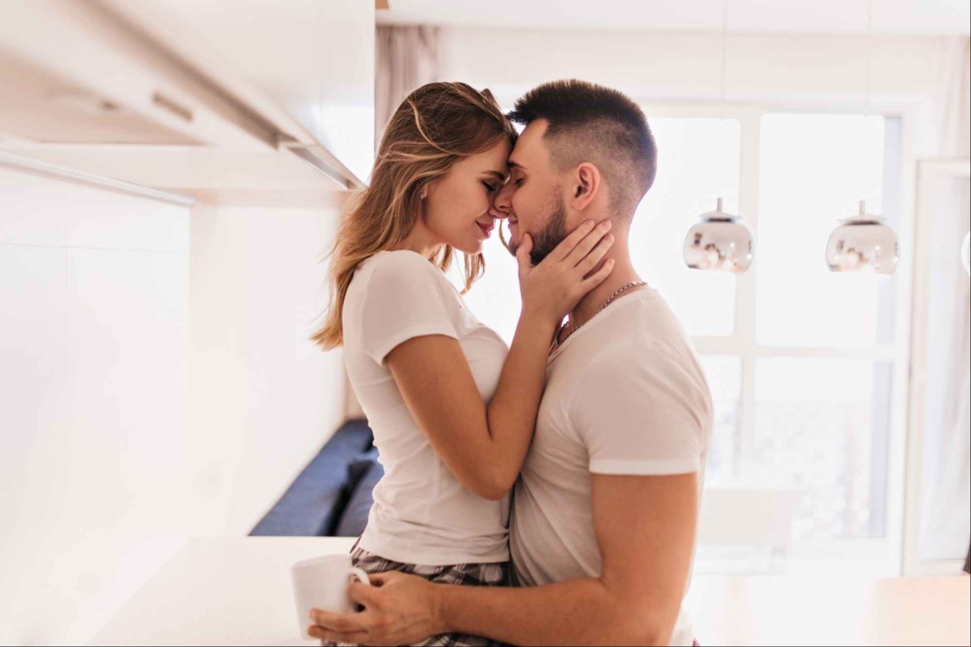 Pareja joven. Juntos más allá de las convenciones./ Foto: Pxhere.