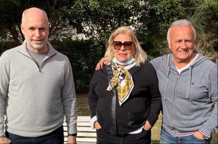 Elisa Carrió con Horacio Rodríguez Larreta en Santa Fe junto a Miguel Del Sel.