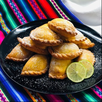Empanadas de ají de gallina