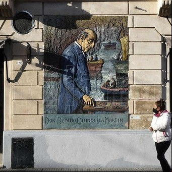 El artista secreto que embelleció La Boca con un balde, un fratacho y un tenedor