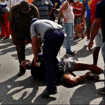 La izquierda ante la represión de la protesta social 
en Cuba