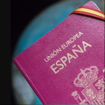 Trabajar y vivir en España: cuáles son las 5 profesiones más solicitadas y mejores pagas