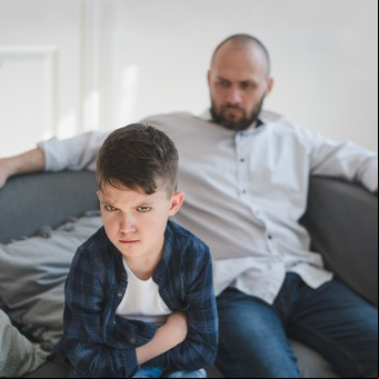 Estas son las consecuencias de imponer demasiados límites a tus hijos